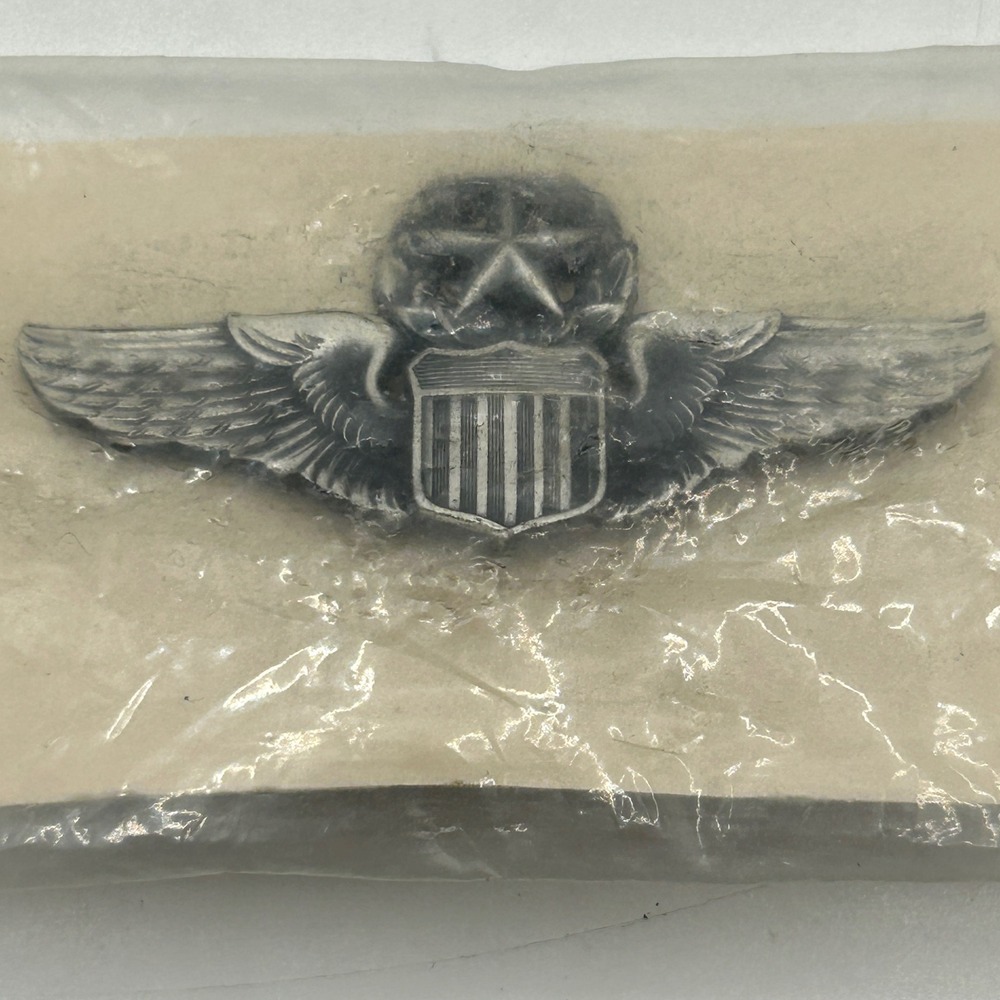 Vintage 1971 USAF Command Pilot Wings Badge Sealed Vietnam War DSA100 1/20 S.F.